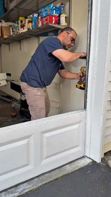 Eastside Garage Door Repair, garage door company in Renton