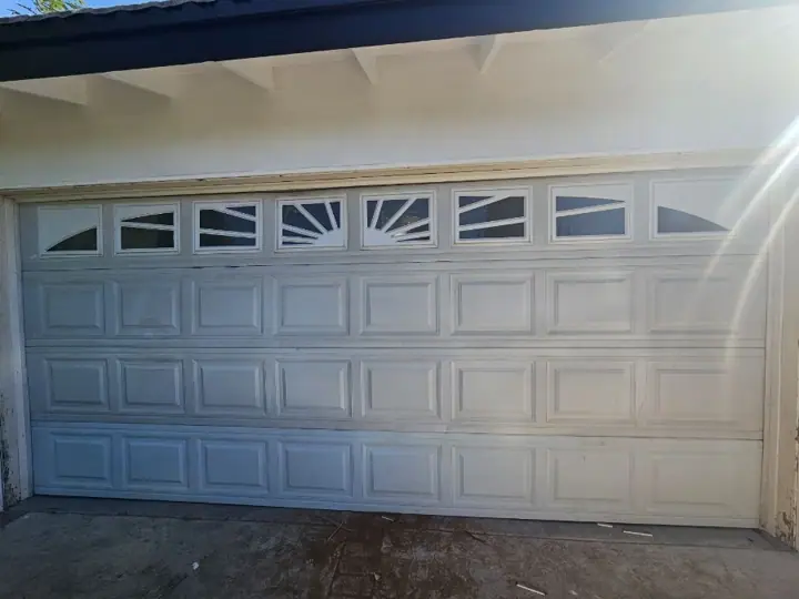 Garage Door Paramedics & Gates Inc, garage door company in Los Angeles