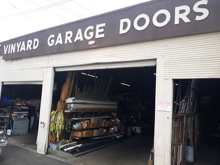 Vinyard Doors Inc, garage door company in San Diego