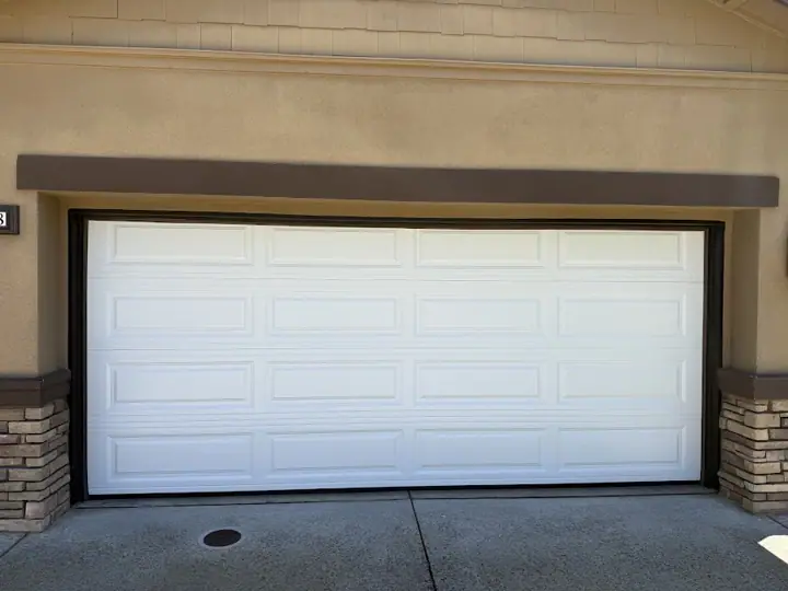 Spot On Garage Door Repair, garage door company in Roseville