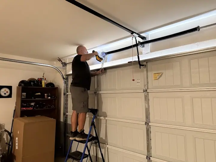JJSO Garage Doors, garage door company in Tucson