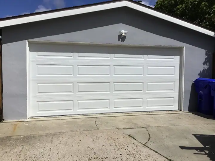 Garage Door Medics, garage door company in Palm Desert