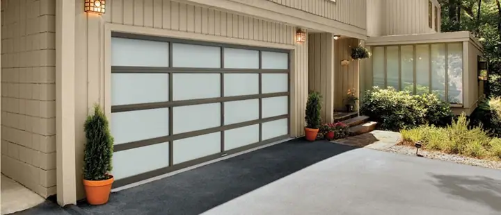 Retrak Door Service, garage door company in Lakewood