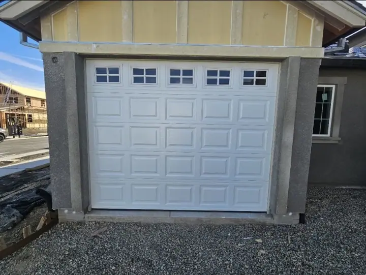 Wholesale Garage Door, garage door company in Sacramento