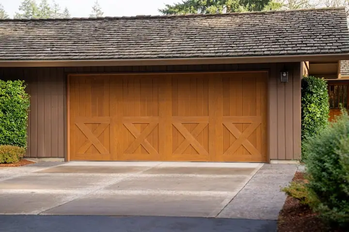 Ponderosa Garage Doors Gresham, garage door company in Gresham
