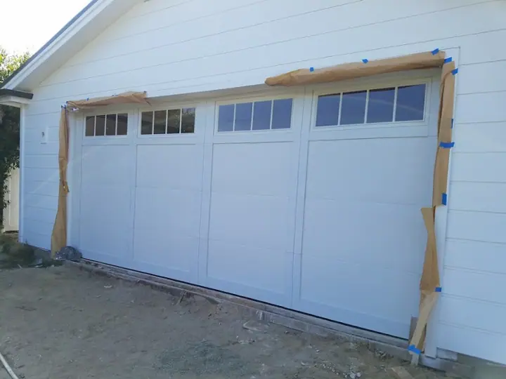 Luxor Garage Door Service, garage door company in Huntington Beach
