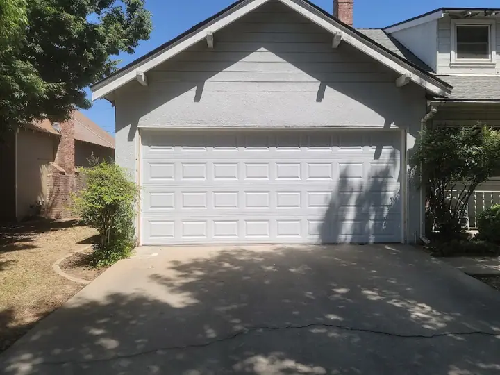 Phoenix Garage Door, garage door company in Fresno