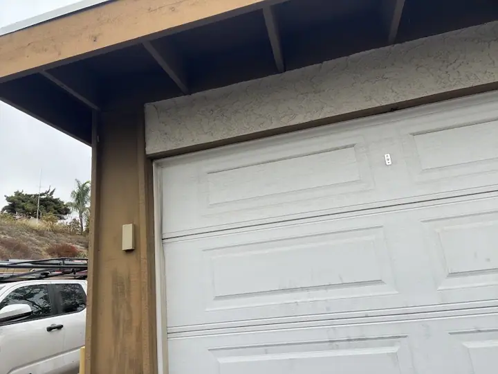 Local Garage Door Repair Inc, garage door company in Los Angeles