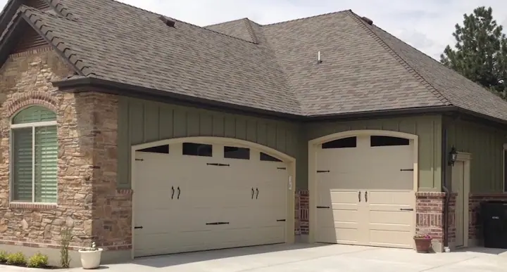 Advanced Garage Door, garage door company in Logan