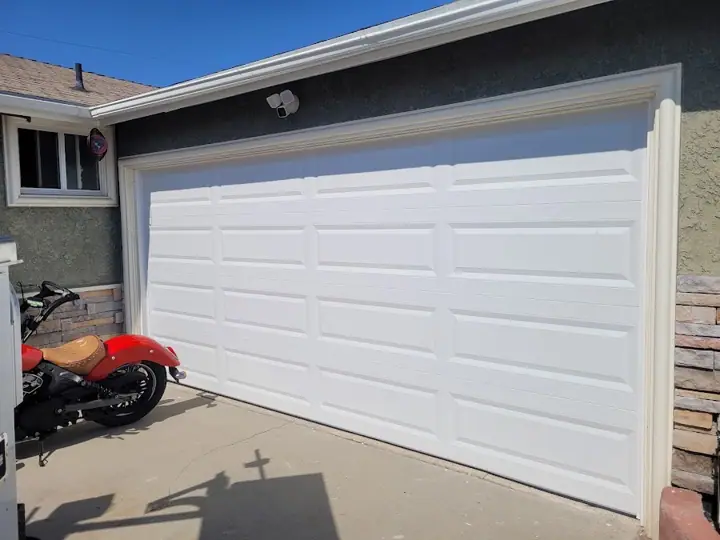 Cooper Family Garage Doors, garage door company in Riverside