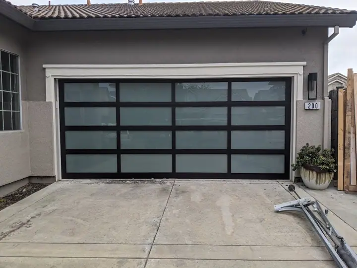 Gr8 Garage Doors INC, garage door company in Santa Clarita