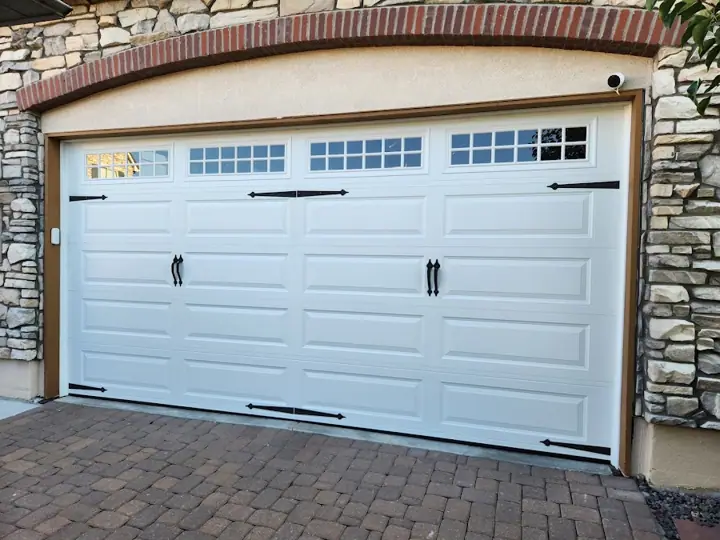 Garage Door Co, garage door company in Denver