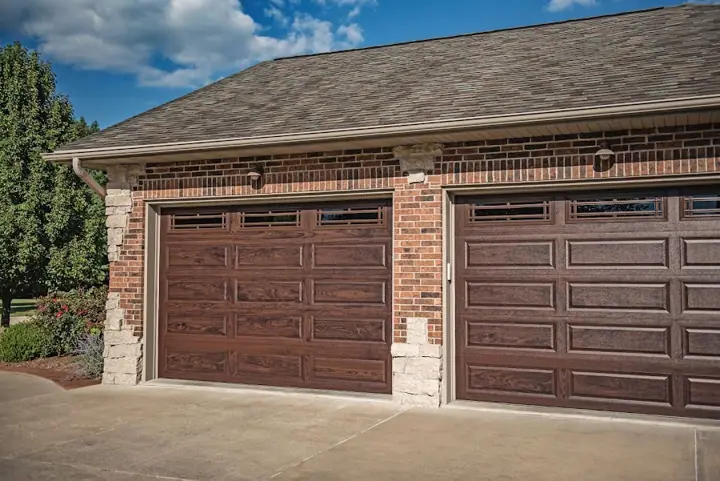 Garage Door Specialists, garage door company in Hayward
