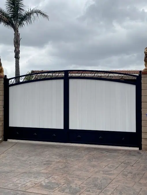 civic garage and gate repairs, garage door company in Montebello