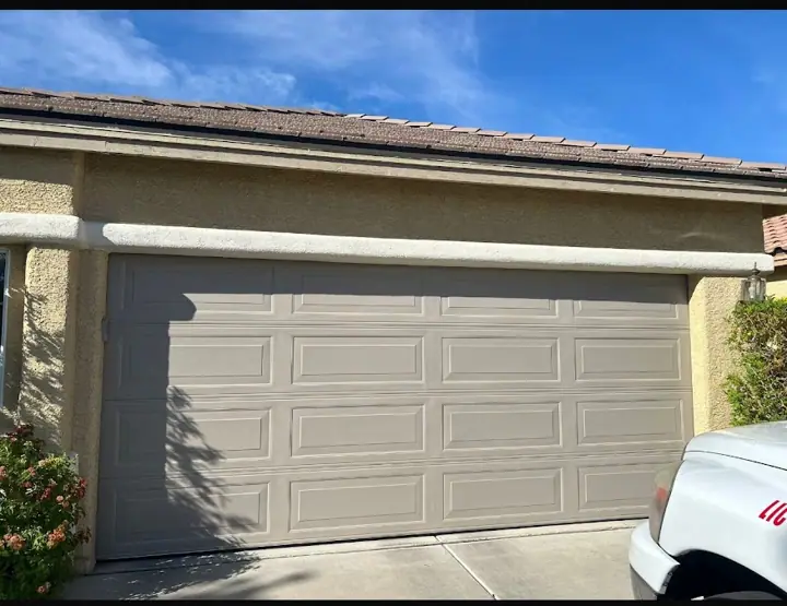 702 Garage Door, garage door company in Las Vegas