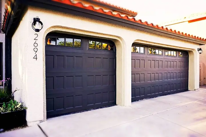 Lift Tech Garage Door Professionals, garage door company in Henderson