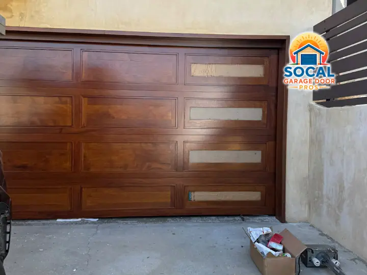 SoCal Garage Door Pros, garage door company in Lakewood
