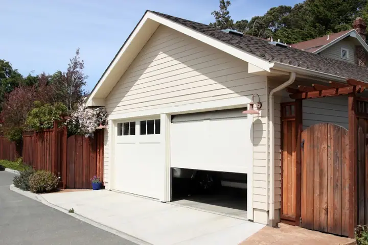 The Garage Door Specialist, garage door company in St. George