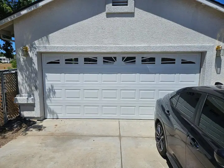 Hung Rite Garage Doors, garage door company in Prescott Valley