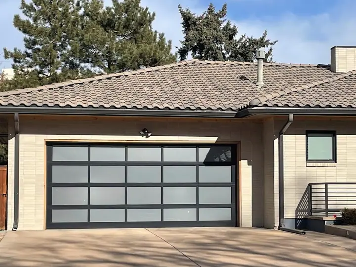 First Class Garage Door Repair, garage door company in Centennial