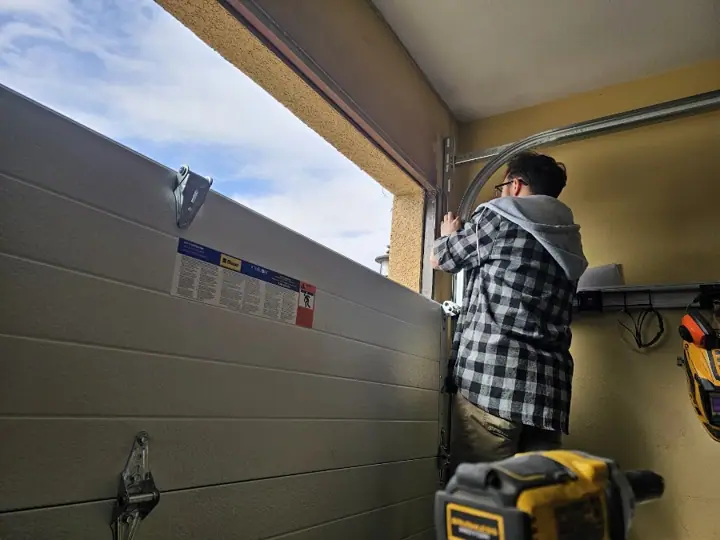 Nye County Doors, garage door company in Las Vegas