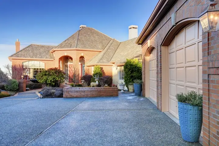 Franco's Garage Doors, garage door company in Santa Rosa