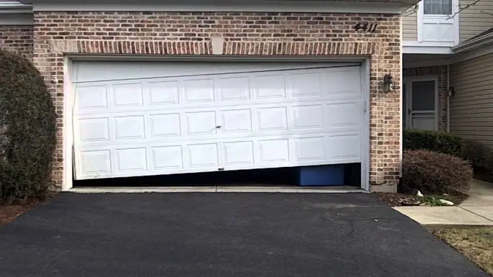 Local Garage Doors and Gates inc, garage door company in Costa Mesa