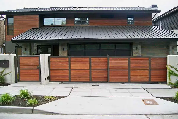 SoCal Garage Door & Gate Service, garage door company in Sherman Oaks