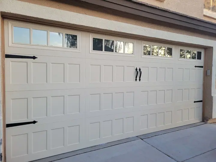 Gryffin Garage Door LLC, garage door company in Phoenix