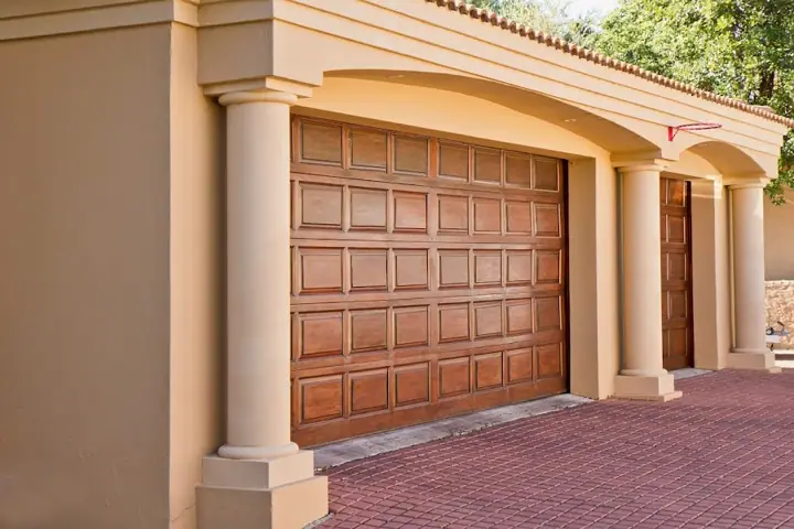 Able Door Company, garage door company in Granite Bay