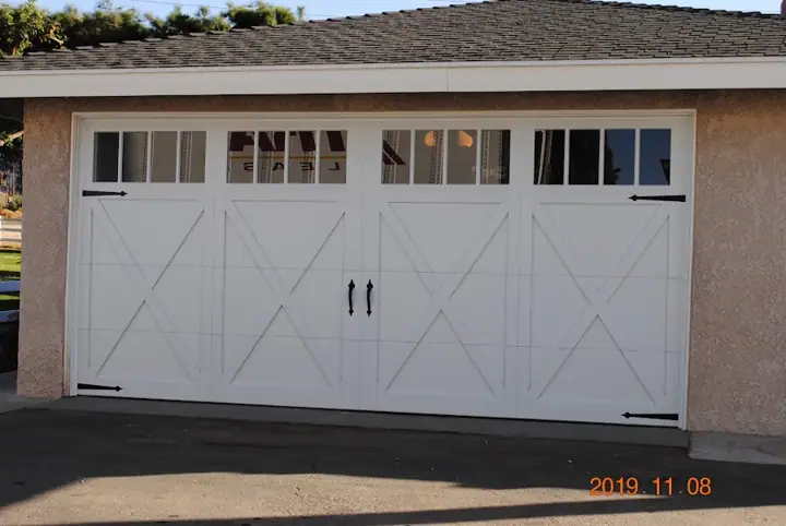 Advantage Garage Doors, garage door company in High Desert