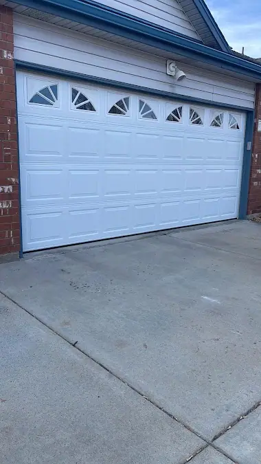 Loveland Garage Door Service & Repair, garage door company in Loveland