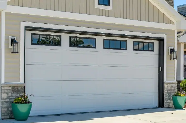 Dependable Doors, garage door company in Puyallup