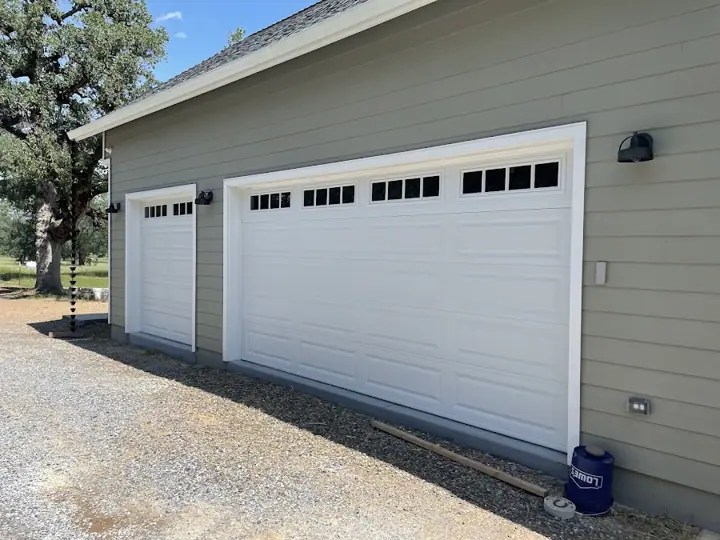Pro Garage Doors, garage door company in Redding