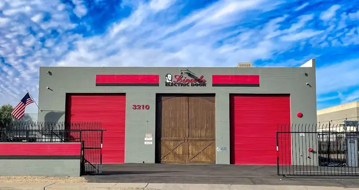 Lincoln Door Company, garage door company in Tempe