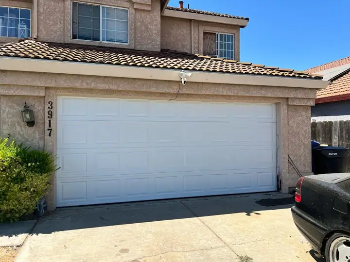 Ernesto's Garage Doors, garage door company in Modesto