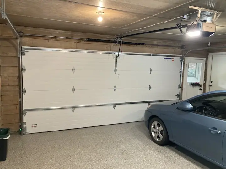 Ponderosa Garage Doors Portland, garage door company in Portland