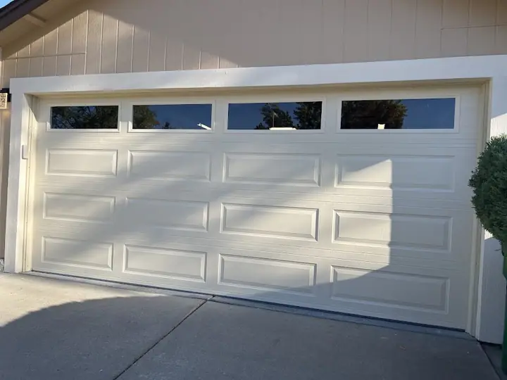 Thompson Garage Doors, garage door company in Sparks