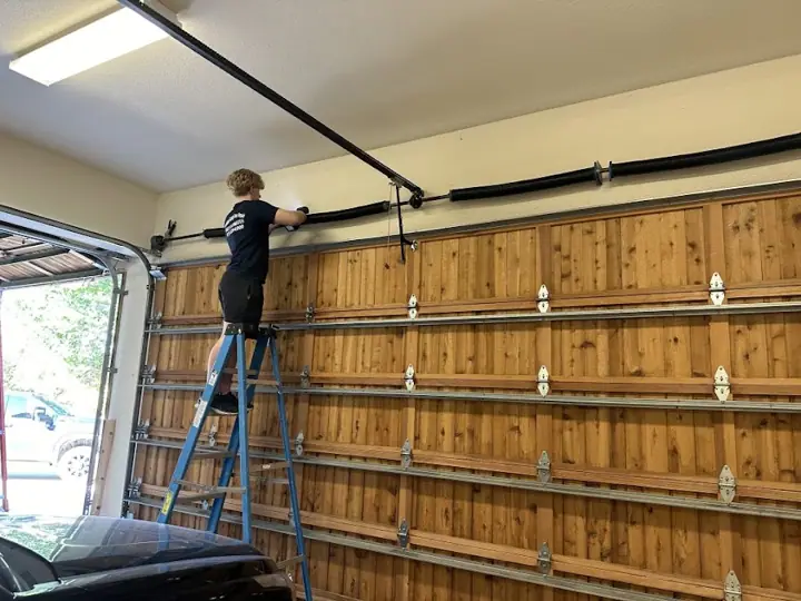Neighborhood Garage Door Repair, garage door company in Cypress