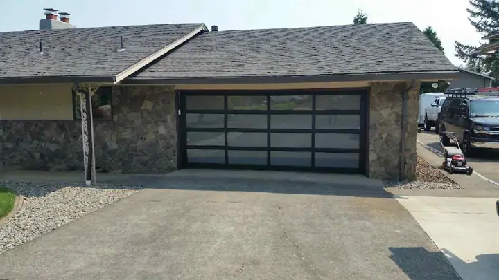 Myers Doors, garage door company in Portland