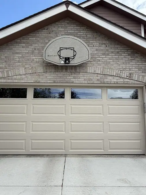 Don's Garage Door Repair, garage door company in Windsor