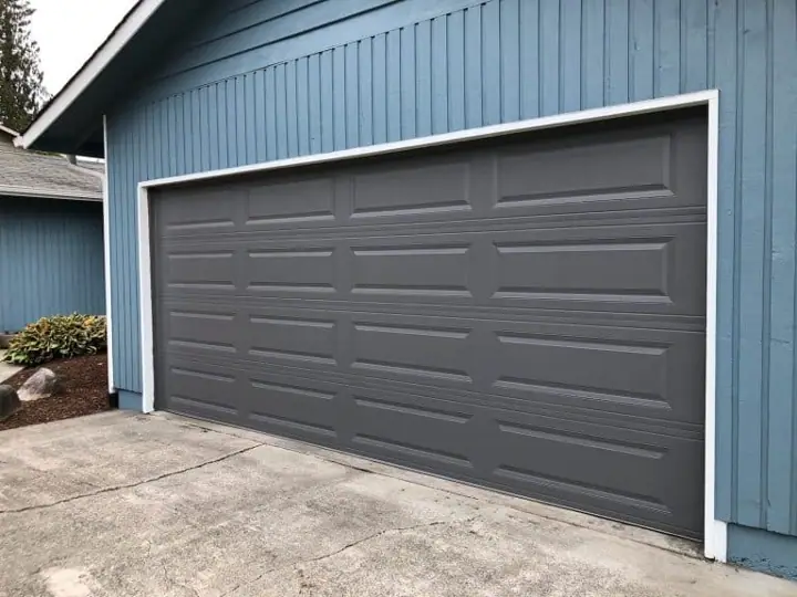 The Doorhouse, garage door company in Everett