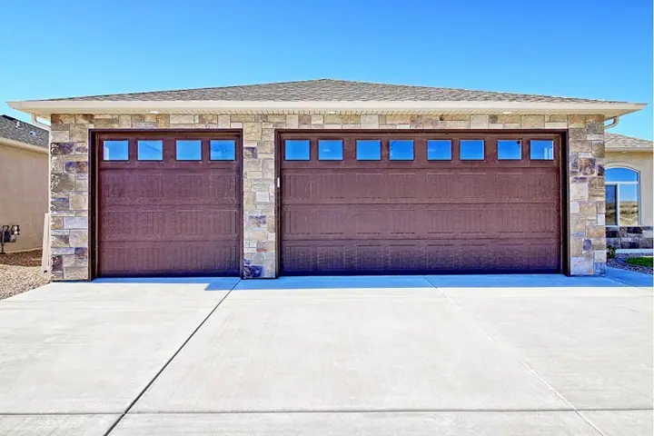 E&E Door and Window, garage door company in Grand Junction