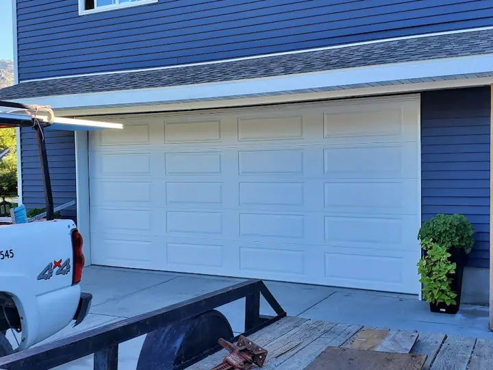 Absolute Doors LLC, garage door company in Hyrum