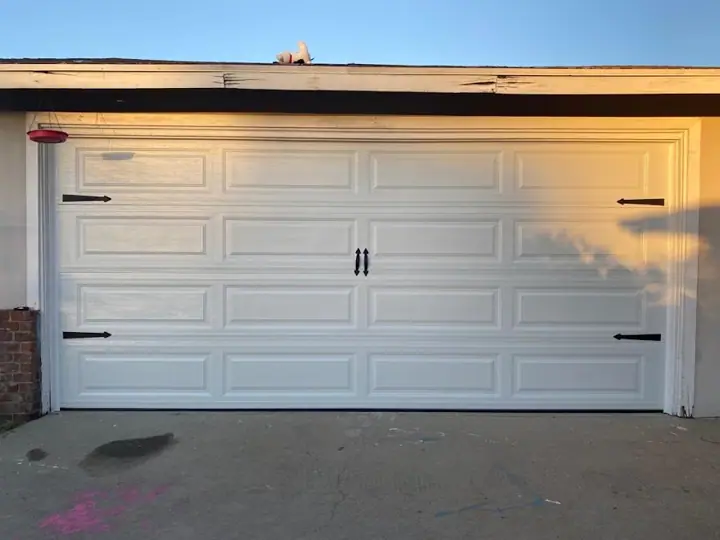 Humberto's Garage Doors, garage door company in Pomona