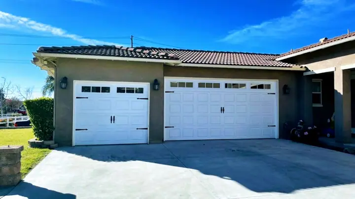Classic Garage Doors, garage door company in Riverside