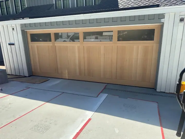Jones Garage Door Co Inc, garage door company in Petaluma
