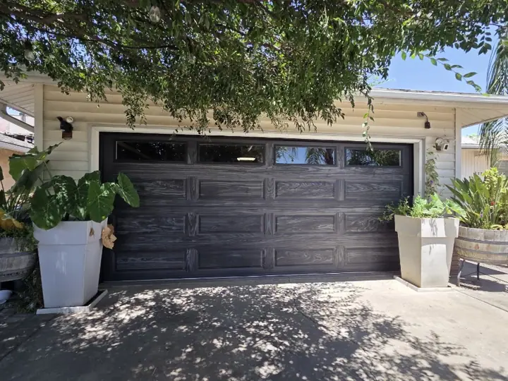 JL Garage Doors, garage door company in Fresno