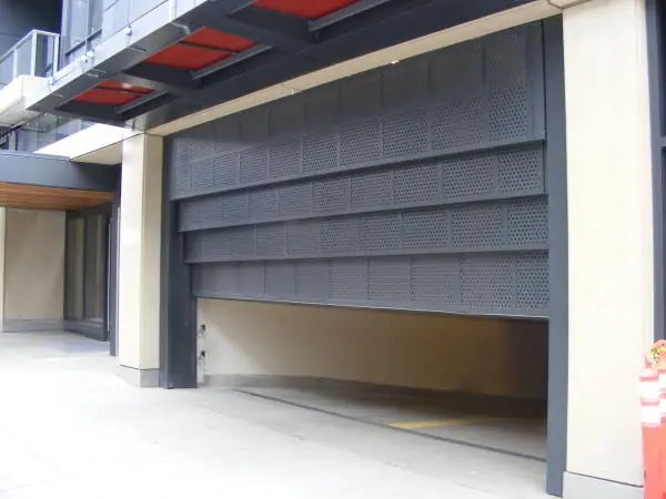 Davis Door Service, Inc., garage door company in Everett