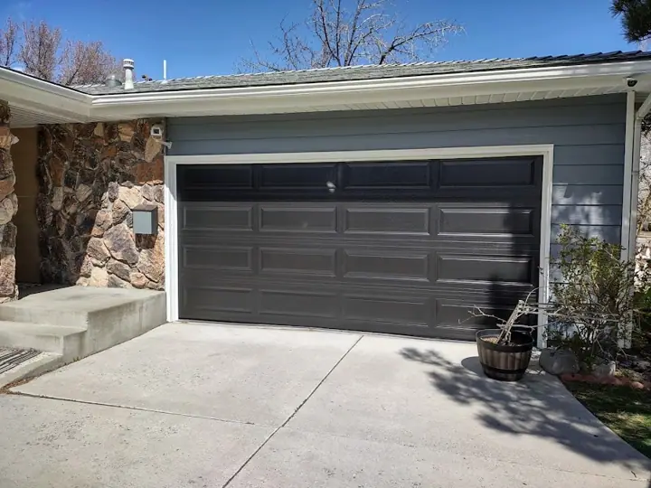 Toni's Garage Doors, garage door company in Sparks
